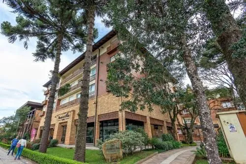 Edifício Catedral de Pedra Plaza