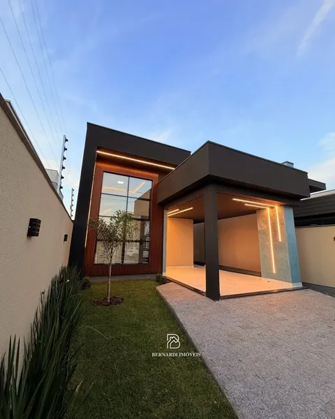 CASA 3 DORMITORIOS NO BOSQUE DA MATA