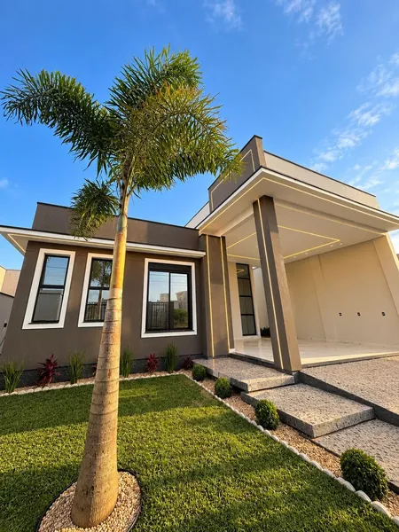 CASA COM 3 DORMITORIOS NO BOSQUE