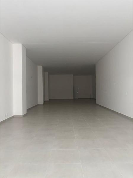 SALA COMERCIAL EM ÓTIMA LOCALIZAÇÃO!