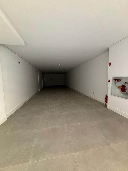 SALA COMERCIAL EM ÓTIMA LOCALIZAÇÃO!