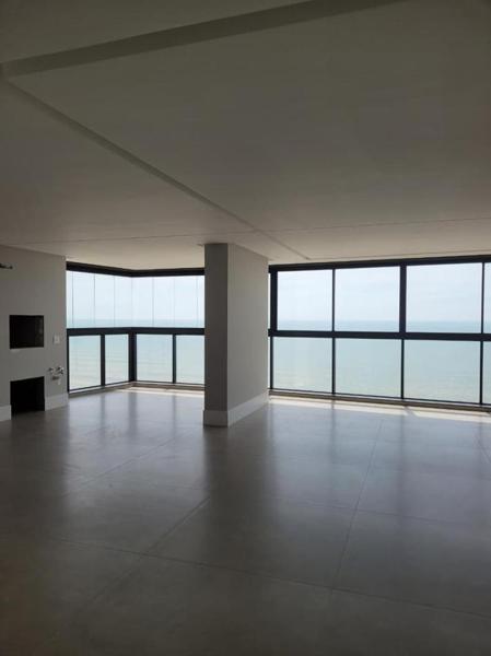 APARTAMENTO DE ALTO PADRÃO COM AMPLA VISTA MAR!