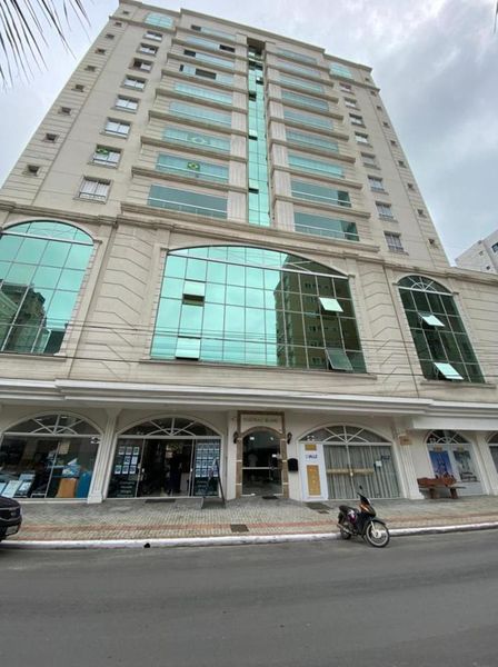 SALA COMERCIAL EM MEIA PRAIA!