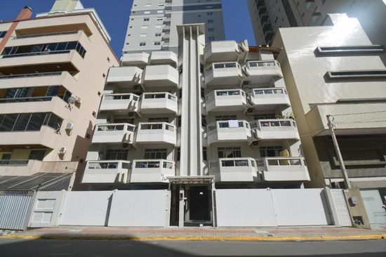 OPORTUNIDADE DE INVESTIMENTO EM MEIA PRAIA!