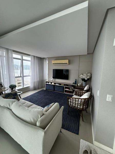 APARTAMENTO 4 SUÍTES MOBILIADO QUADRA MAR!!!