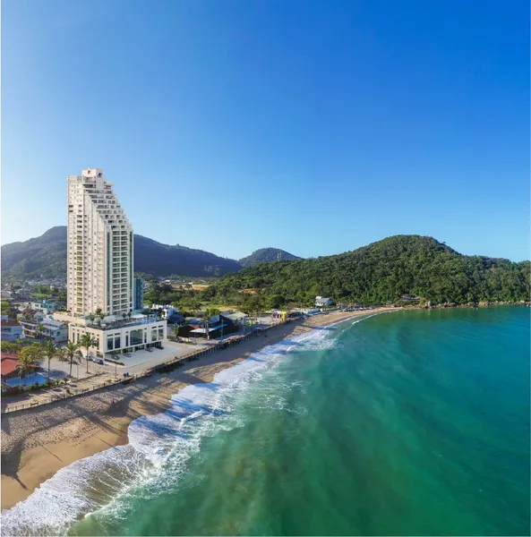 OCEANIC TOWER FRENTE MAR EM ITAPEMA