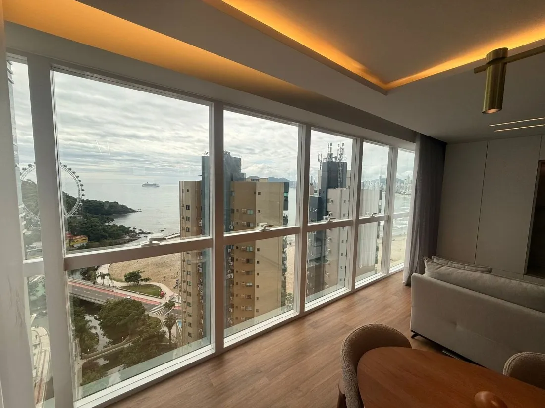 Balneário Camboriú: Apartamento Perto da Praia? O Guia Essencial! - Imagem Principal
