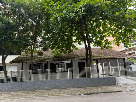 CASA GRANDE PARA LOCAÇÃO TEMPORADA EM ITAPEMA