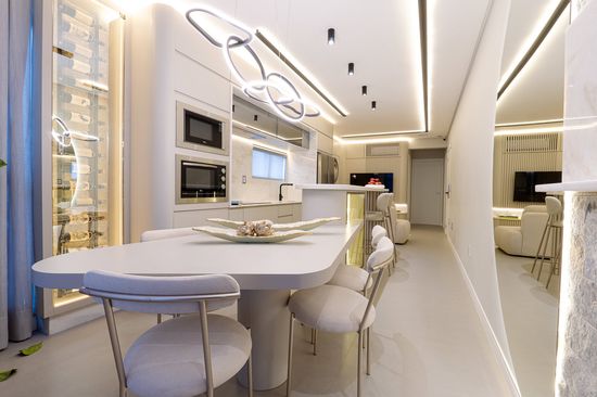 Apto Mobiliado 2 suítes Porto Belo