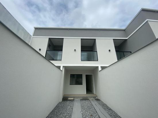 SOBRADO NOVO NO BAIRRO MORRETES COM 02 SUÍTES
