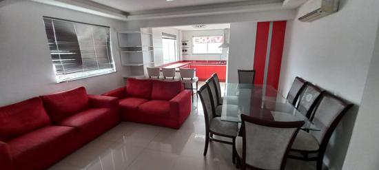 LINDO DUPLEX 03 SUITES NA MEIA PRAIA
