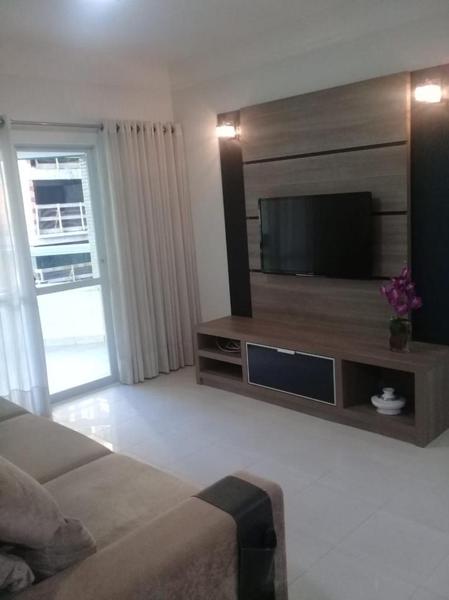 3 SUÍTES / MOBILIADO / 2 VAGAS / 250M DO MAR