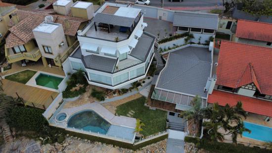 CASA PÉ NA AREIA PORTO BELO