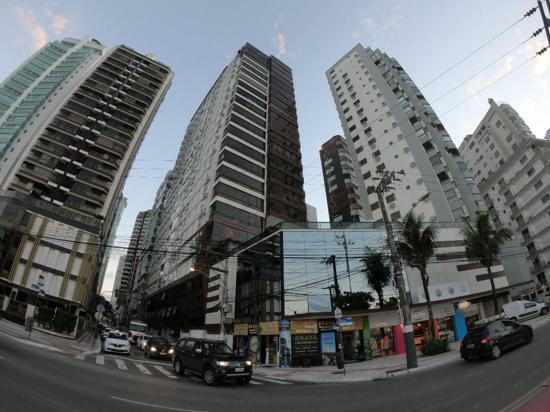 APARTAMENTO NO MALIBU
