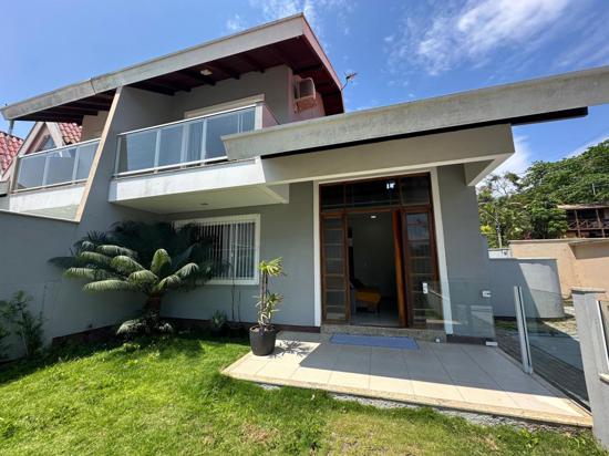 SOBRADO PRÓXIMO AO MAR - TAQUARAS
