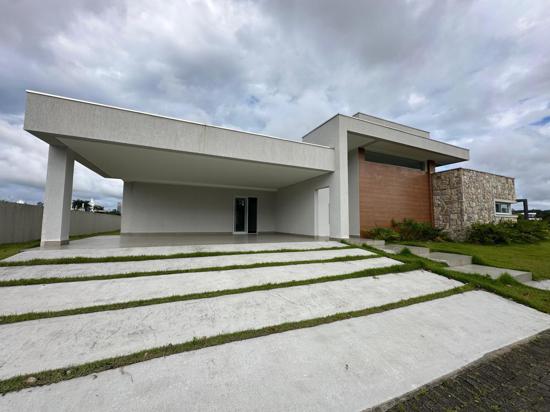 CASA NO CONDOMÍNIO RESERVA CAMBORIÚ YACHT & GOLF