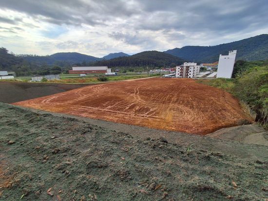 EXCELENTE TERRENO INDUSTRIAL FRENTE BR 101