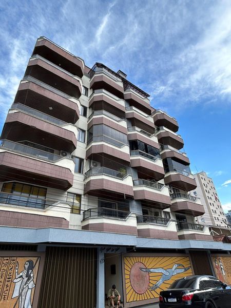 APARTAMENTO MEIA PRAIA 2 QUARTOS