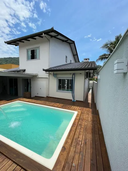 LOCAÇÃO ANUAL - CASA MOBILIADA COM PISCINA! - DUPLICADO
