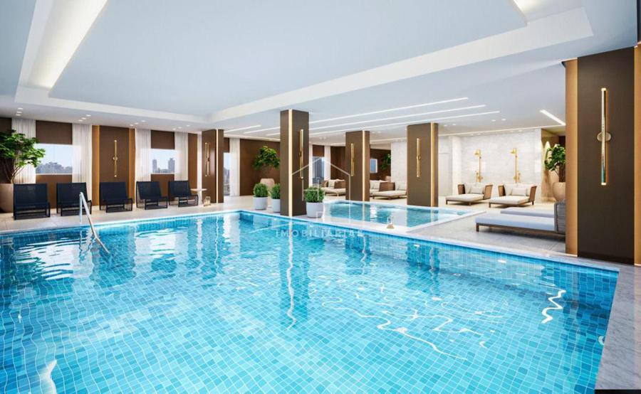PISCINA INTERNA
