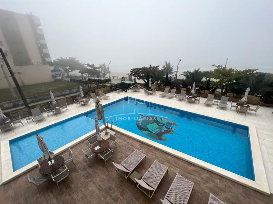 PISCINA E PRAINHA