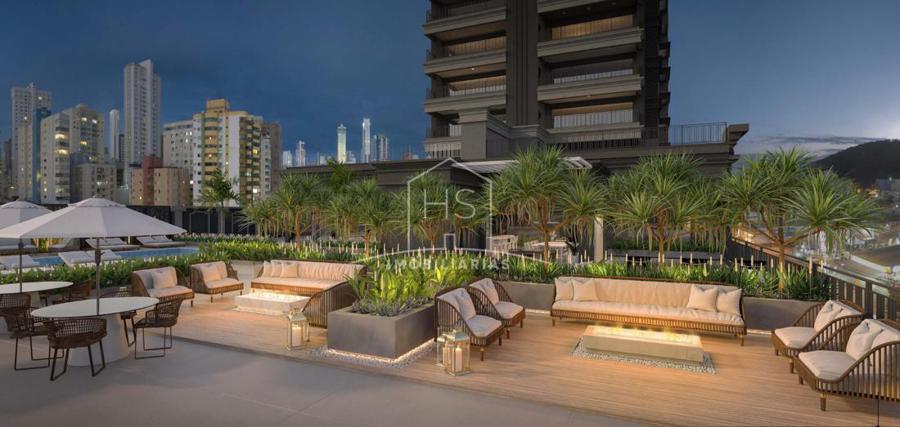 TERRAçO COM PRAçA DE FOGO