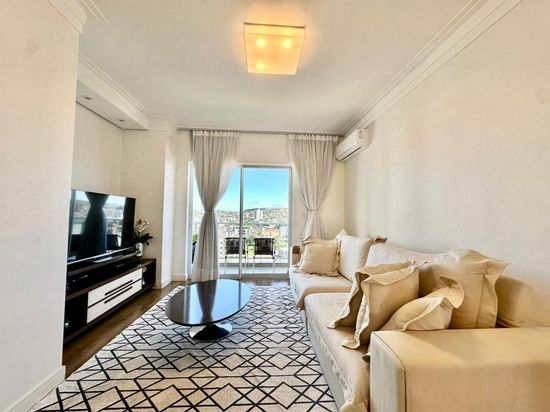 APARTAMENTO MOBILIADO COM 3 DORMITÓRIOS NO CENTRO