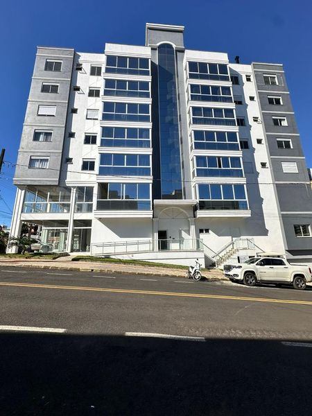 APARTAMENTO NOVO SEMIMOBILIADO