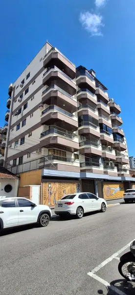 APARTAMENTO NA MEIA PRAIA COM 2 QUARTOS