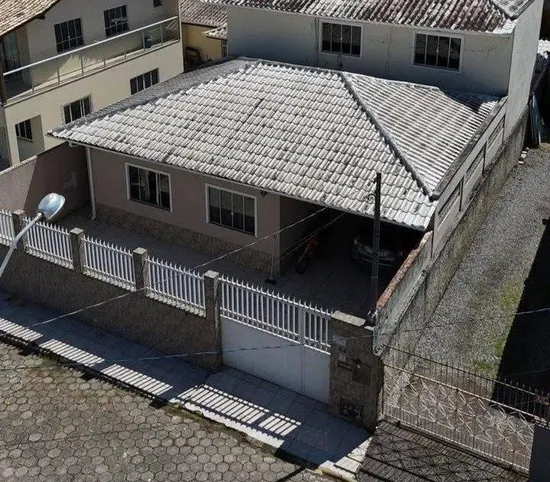 CASA PARA VENDA 4 DORMITORIOS