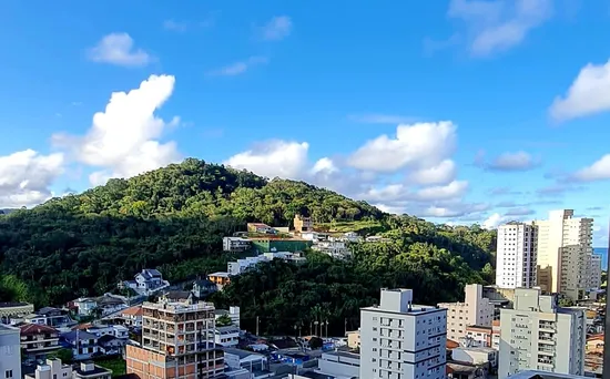 APARTAMENTO COM 2 SUITES NO MORRETES
