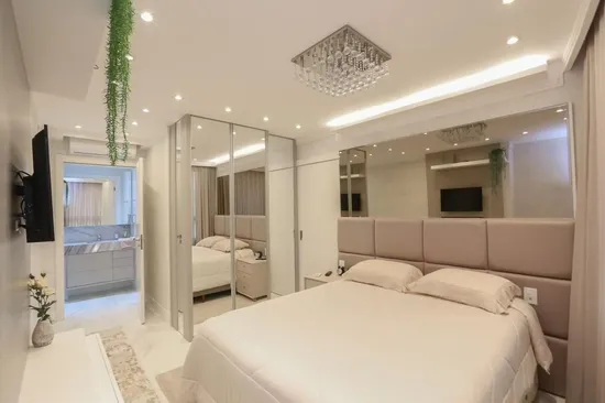 TRIPLEX NO PEREQUÊ