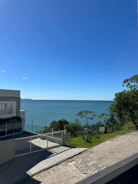 SOBRADO TRIPLEX NOVO ALTO PADRÃO, VISTA MAR DEFINITIVA