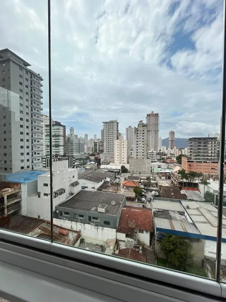 APARTAMENTO COM 3 SUITES