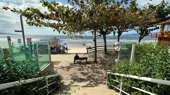 APARTAMENTO FRENTE MAR PARA TEMPORADA