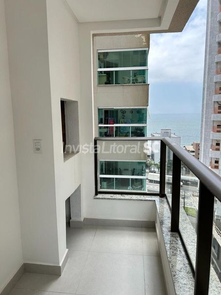 DOIS DORM. SENDO UM SUITE, ARMÁRIOS DA COZINHA E BANEHIROS, UMA VAGA LAZER COM PISCINA