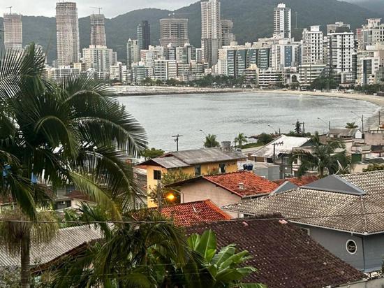 TERRENO PRÓXIMO AO MAR EM ITAPEMA