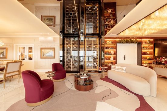 PENTHOUSE NOAH