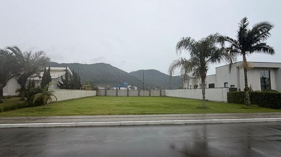 TERRENO NA CHÁCARA FLORA