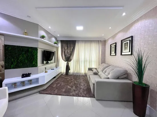 LINDO 3 SUITES FINAMENTE MOBILIADO EM MEIA PRAIA