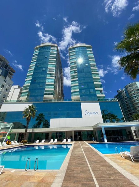 SOGNARE,HOME CLUB DE FRENTE PARA O MAR