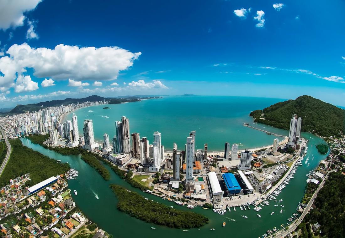BALNEÁRIO CAMBORIÚ: o metro quadrado mais valorizado do país - Imagem Principal