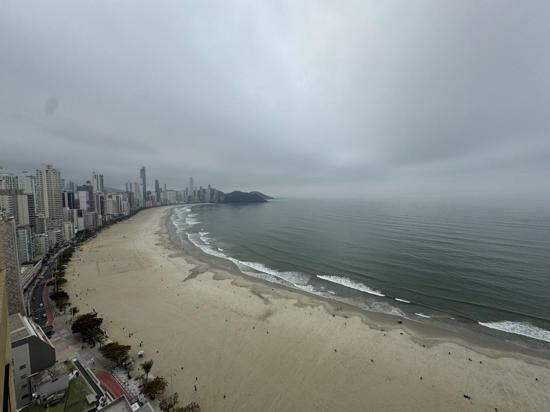 APARTAMENTO NO ED COSMOS EM BALNEÁRIO CAMBORIÚ