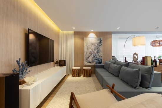 APARTAMENTO ED ILHA SUL EM BALNEÁRIO CAMBORIÚ