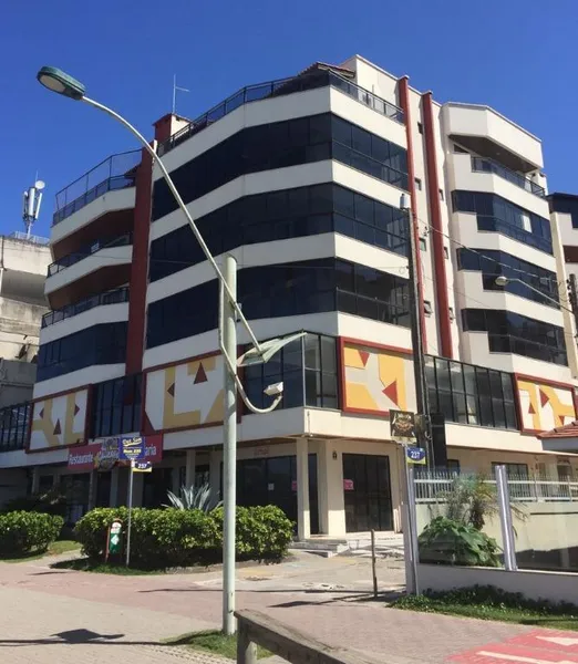 APARTAMENTO FRENTE MAR