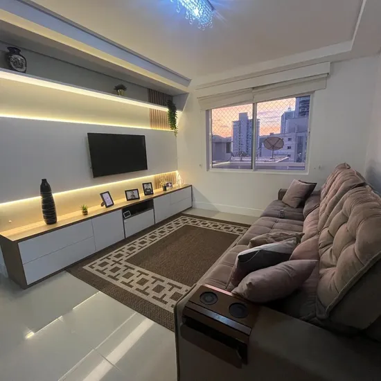 APARTAMENTO MOBILIADO 3 SUÍTES