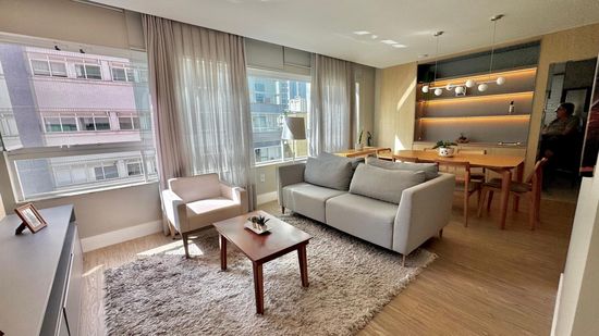 APARTAMENTO 3 DORMITORIOS CENTRO DE BALNEARIO CAMBORIU