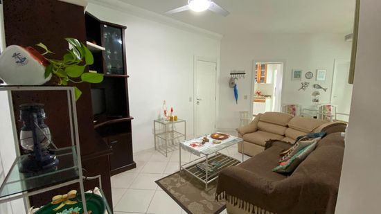 APARTAMENTO ANUAL MOBILIADO NA QUADRA DO MAR