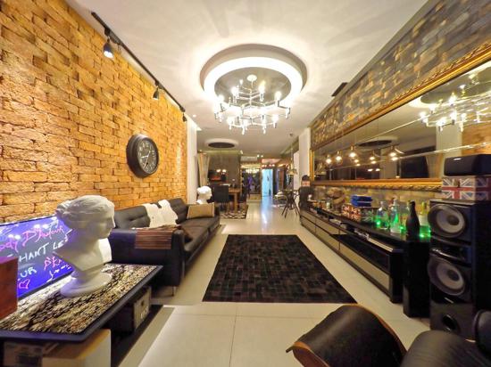 EXCELENTE APARTAMENTO À VENDA
