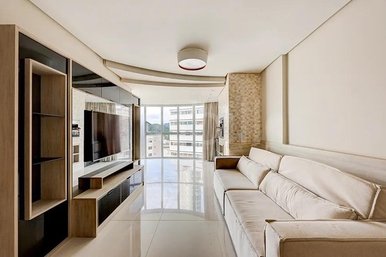 APARTAMENTO NA QUADRA DO MAR NOVO